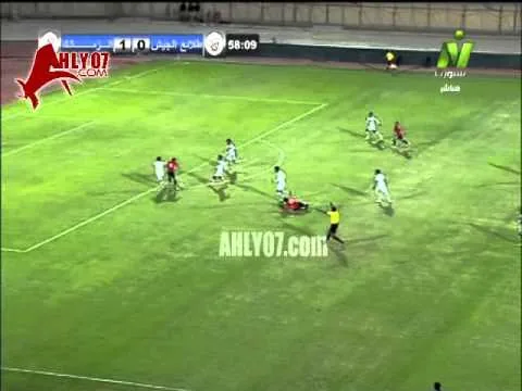 ضربة جزاء غير محتسبة لطلائع الجيش امام الزمالك 2014