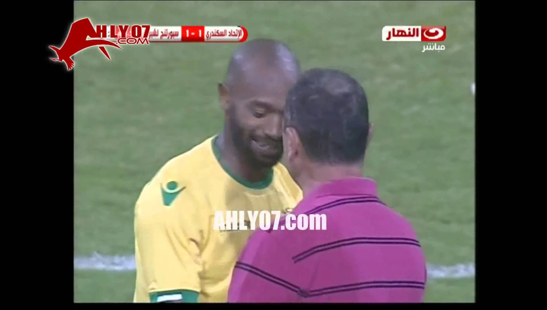 لقطة سلام شيكابالا على محمود الخطيب
