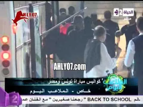 حازم امام يلمح الى غباء لاعبي منتخب مصر امام تونس صراحة