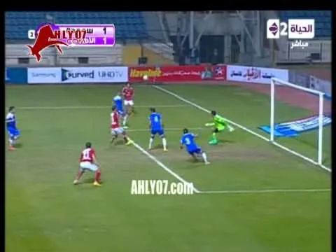فيديو ـ هدف أحمد عبد الظاهر الأهلي في سموحة صحيح وليست لمسة يد