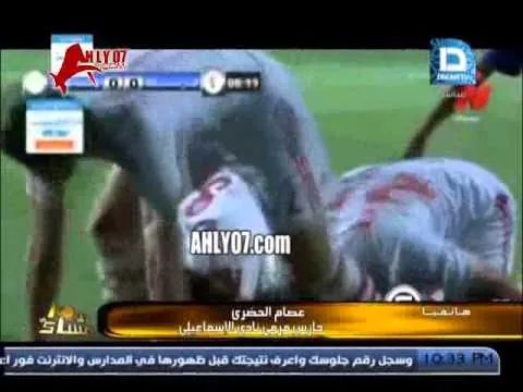 الحضري يفتح النار على شوبير ده مين مش ههتم بتفاهاته