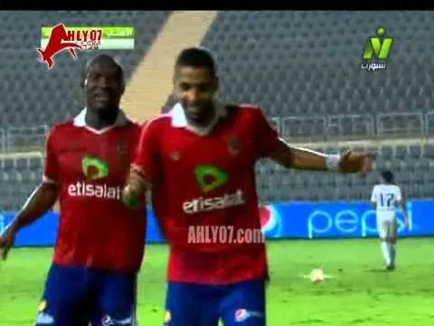 شاهد فيديو احتفالات لاعبو الأهلي الغريبة بالأهداف الخمسة في شباك الشرطة
