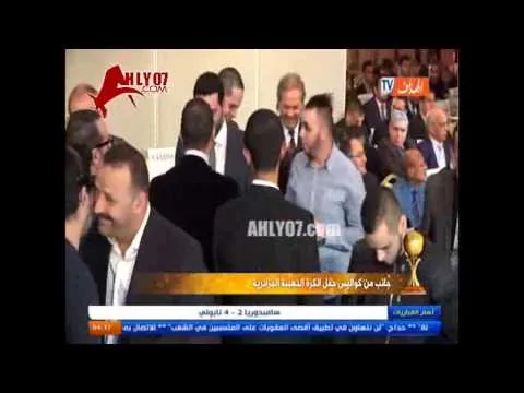 شاهد أبو تريكة العالمي في كواليس الكرة الذهبية يخطف الأنظار من الجميع