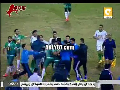 مدحت شلبي ومجدي عبد الغني يفتحان النار مشجعي المصري حثالة وبهائم