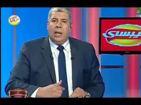 شاهد احمد شوبير في وصلة غسيل ومكوة ومرمطة بكرامة احمد الطيب على الهواء بعد تجاوزاته ضد الأهلي ومشجعيه