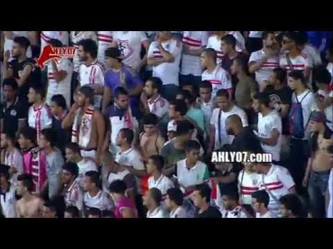 شاهد الوايت نايتس يشعل مرتضى منصور ويدخل المدرج رغم أنفه ويستفزه بهتافات عدائية