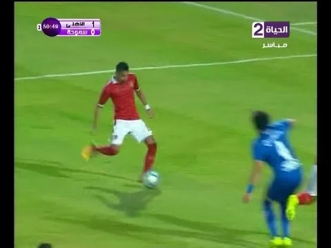 شاهد فرصة ولا أغرب يهدرها مؤمن زكريا امام سموحة وسط اندهاش الجميع