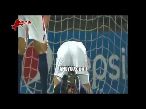 شاهد أقوى فيديو مسخرة وسف على الزمالك بعد خسارة نهائي افريقيا ازاي تاخد على قفاك 4 مرات من نفس الشخص