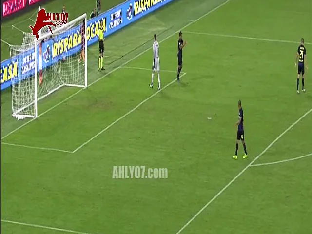 شاهد محمد صلاح بسرعته ومهارته يهدر انفراد كامل بمرمى انتر ميلان والحارس والقائم يتألقان 2 اكتوبر 2016