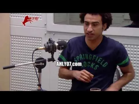 شاهد على مسئوليتك خالد الغندور يقلد علي ربيع على الهواء أثناء وجود علي ربيع