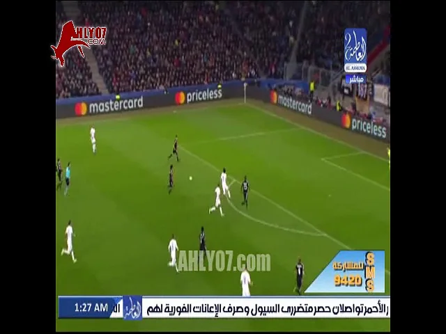 شاهد انقاذ خرافي من عمر جابر في دوري ابطال اوروبا امام كافاني باريس سان جيرمان
