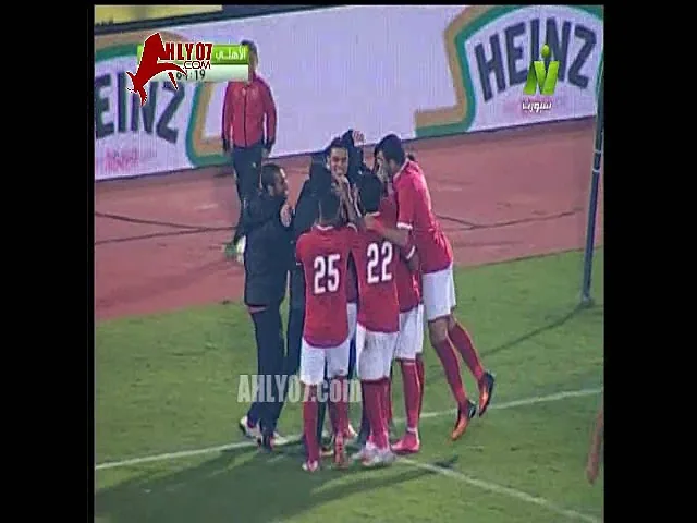 شاهد هاتريك عماد متعب في الألومنيوم بثلاثة أهداف ولا أروع واحتفاء غير عادي من اللاعبين والبدلاء
