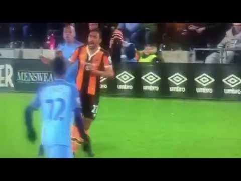 شاهد مسخرة تمثيلية المحمدي امام مانشستر سيتي في الدوري الانجليزي والانجليز يصفوها بأنه أسوأ أداء تمثيلي