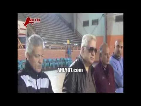 شاهد مسخرة السنين اجتماع مرتضى مع اللعيبة جون الاهلي في سموحة تسلل والدوري في الملعب وحلمي مستمر لنهاية الموسم