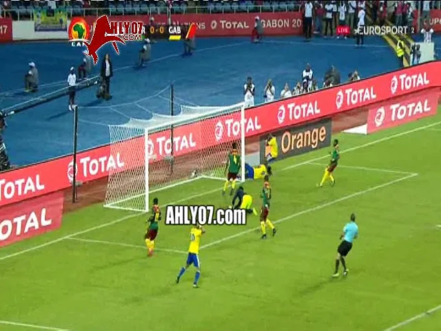 شاهد أغرب فرصة خيالية ضائعة في أمم افريقيا 2017 للجابون امام الكاميرون