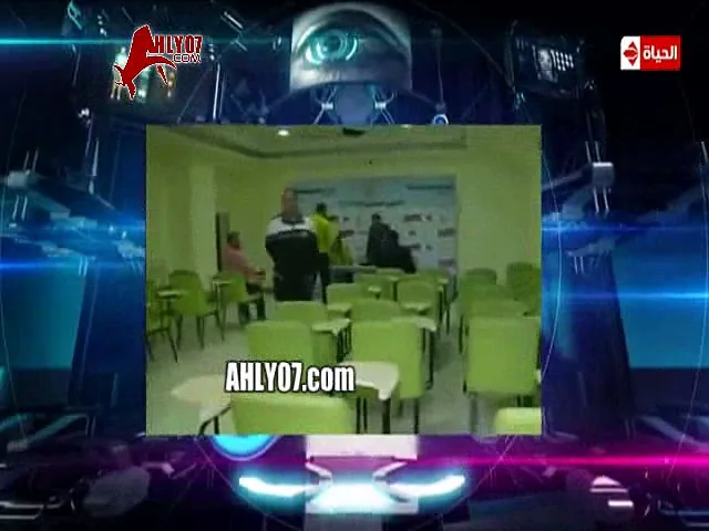 شاهد وصلة تهزيء وغسيل ومكوه من حسن شحاتة لمدحت شلبي وطاقم أون سبورت بالكامل