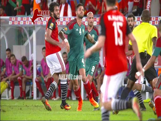 شاهد سبب ولحظة اصابة مروان محسن مع منتخب مصر ووقوعه مرتين وانهياره اثناء مباراة المغرب ويدخل في نوبة بكاء شديدة