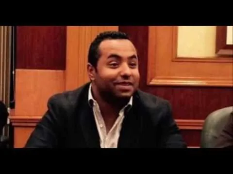 شاهد عضو مجلس ادارة الزمالك يفتح النار على مرتضى منصور هو انت كل ما تعمل حضانه هتعملها افتتاح وانت متقدرش حتى تقول اسمي وعندي امتندات كلها
