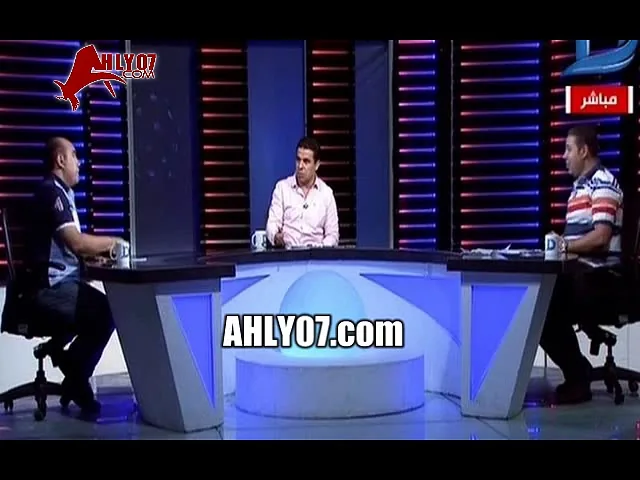 عاجل شاهد اشتعال ستوديو خالد الغندور على الهواء بخناقة نارية بين مهيب وجلال وخروج لفاصل اجباري بعد الاحراج
