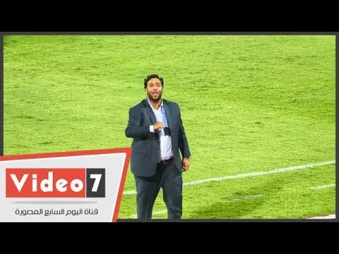 عاجل شاهد قذارة وسفالات أحمد حسام ميدو بإشارات بذيئة لجمهور الأهلي بألفاظ سافلة ه*** يا *** والزمالك ***