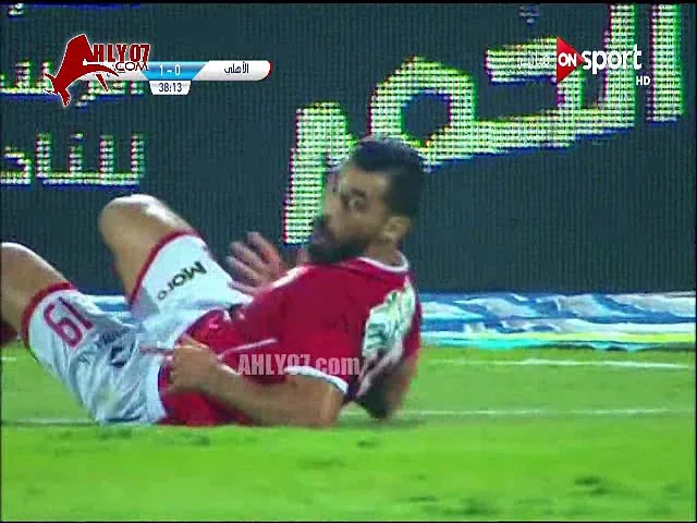 شاهد من البداية بكل فجور الحكم احمد حمدي يرفض احتساب ضربة جزاء صحيحة للأهلي ضد طلائع الجيش في افتتاح الدوري