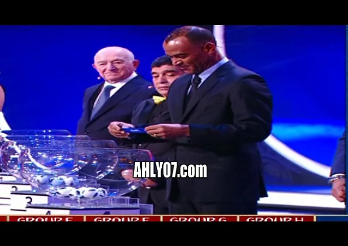 شاهد وجوه ورد فعل الجهاز الفني والبعثة المصرية لحظة اعلان قرعة منتخب مصر تواجدها مع روسيا وأوروجواي في كأس العالم بروسيا