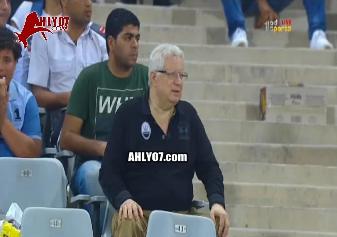 عاجل شاهد على الهواء مرتضى منصور رئيس الزمالك يسب كاسونجو بألفاظ نابية ويبصق على والدة اللاعب